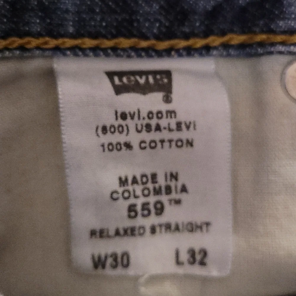 CUSTOM made Distressed Shorts - Picture 7 of 8